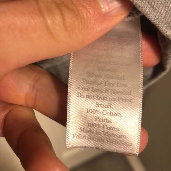 EVERLANE The 100% Human Small Grey French Terry Sweatshirt in Small Print - Picture 4 of 4